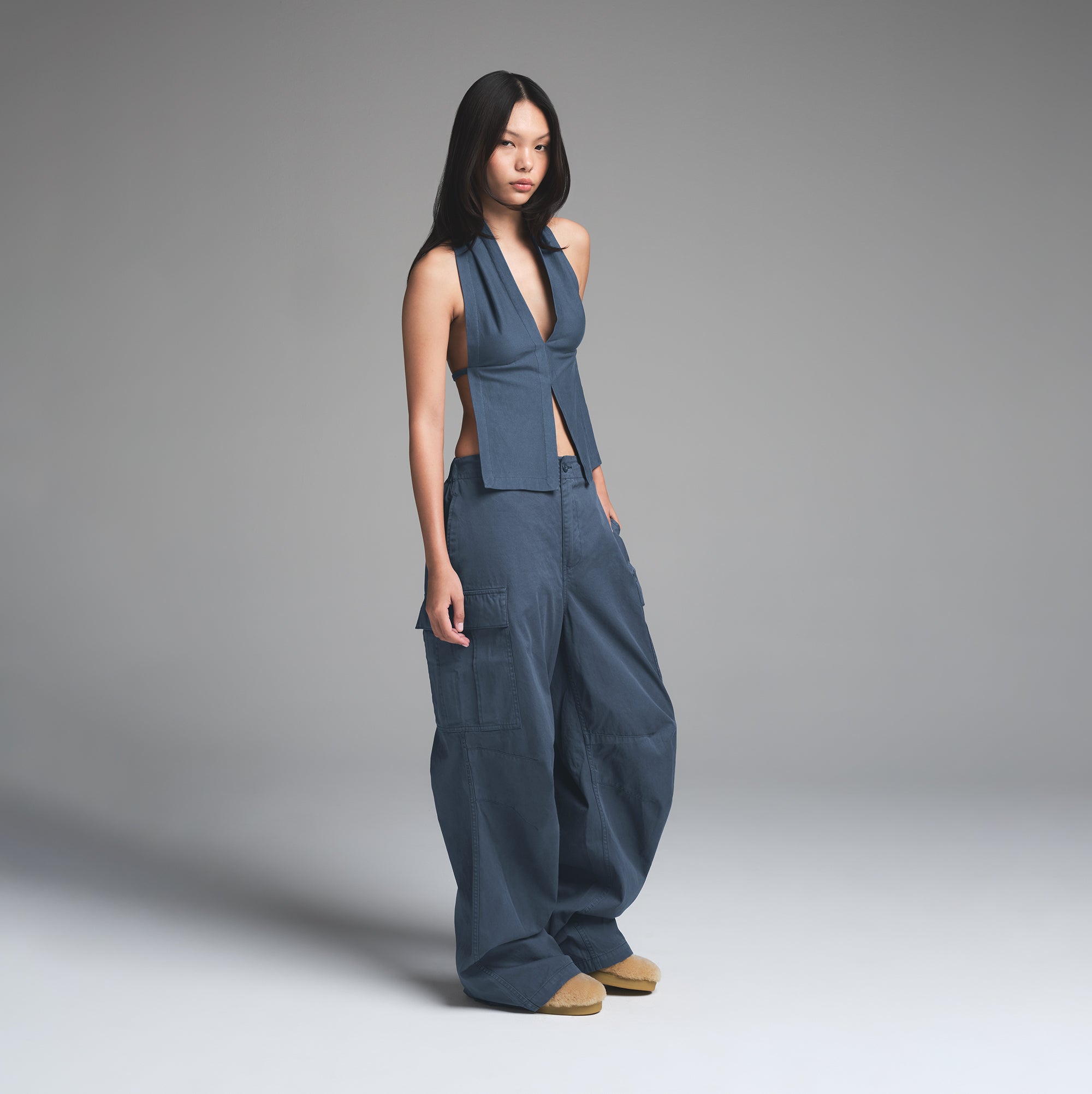 OUTDOOR HEAVY JERSEY HALTER TOP | INDIGO - Image 5