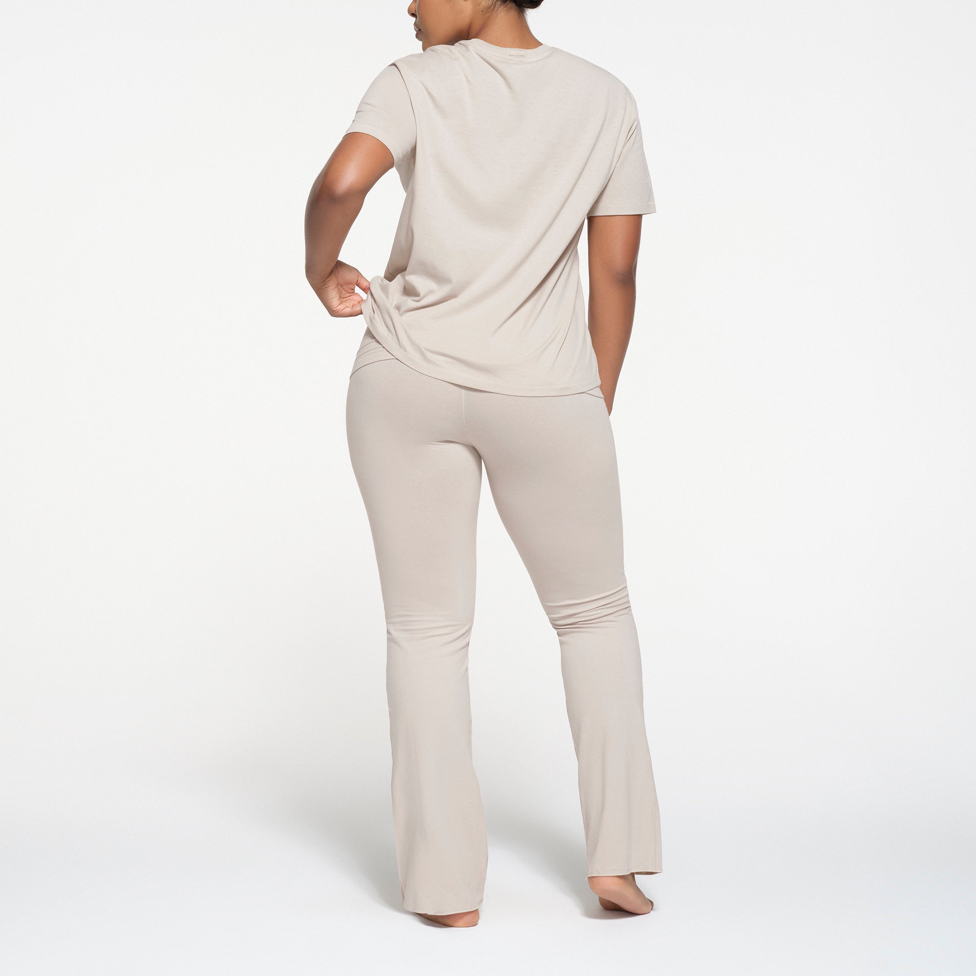 RELAXED TEES OVERSIZED LONG T-SHIRT | STONE - Image 3