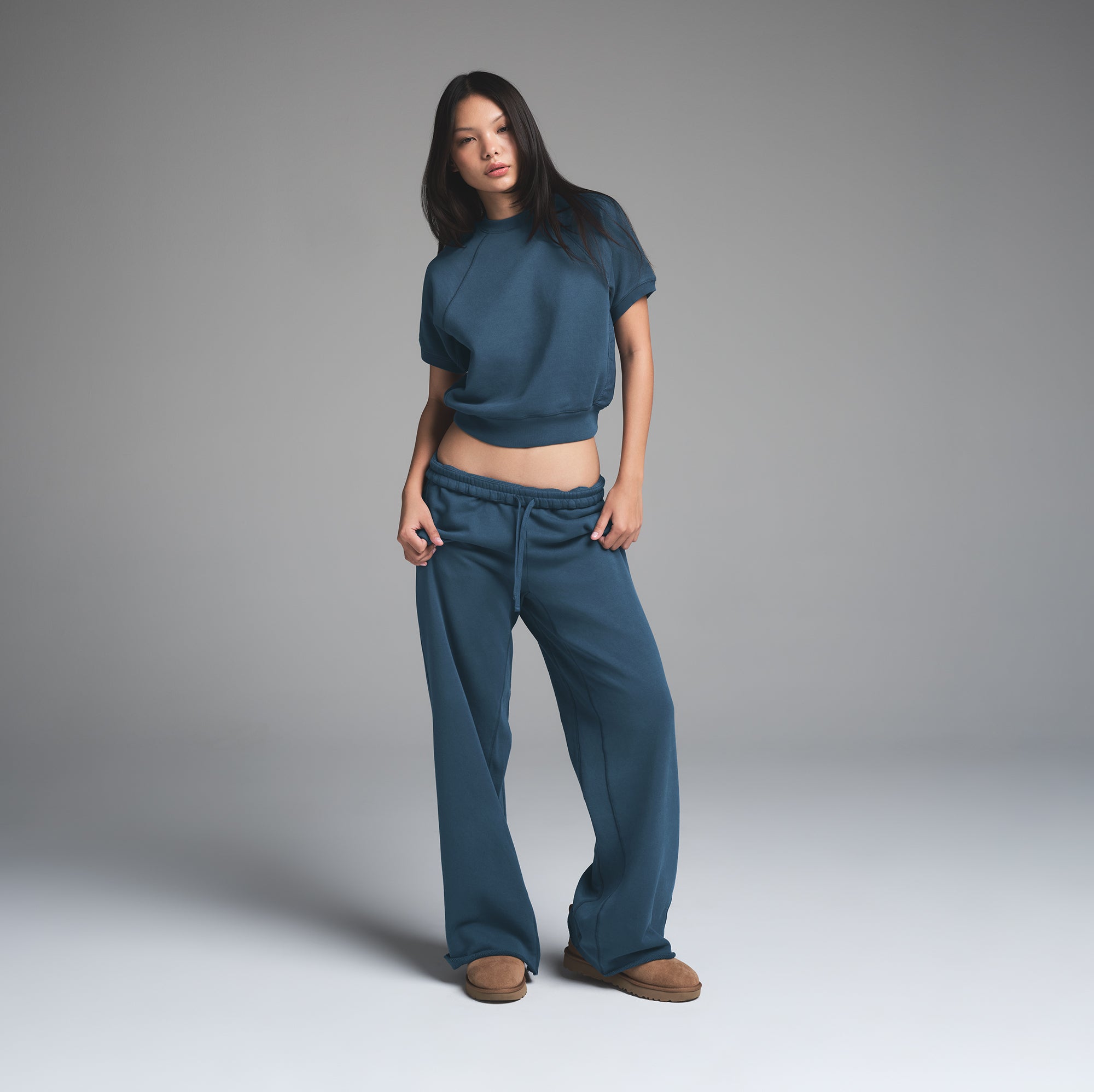 FRENCH TERRY RAGLAN SHORT SLEEVE SWEATSHIRT | INDIGO - Image 2