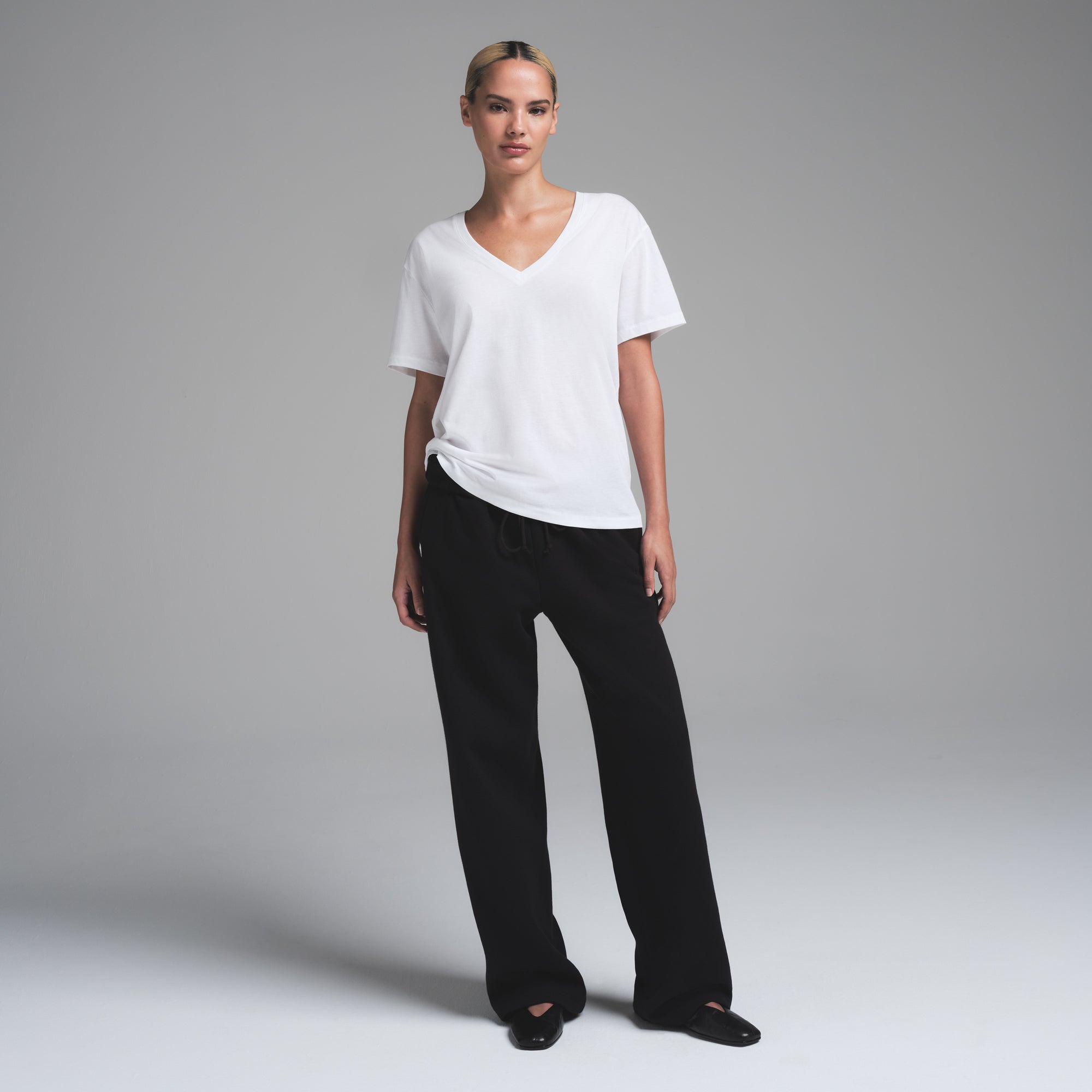 RELAXED TEES V NECK T-SHIRT | SNOW - Image 3