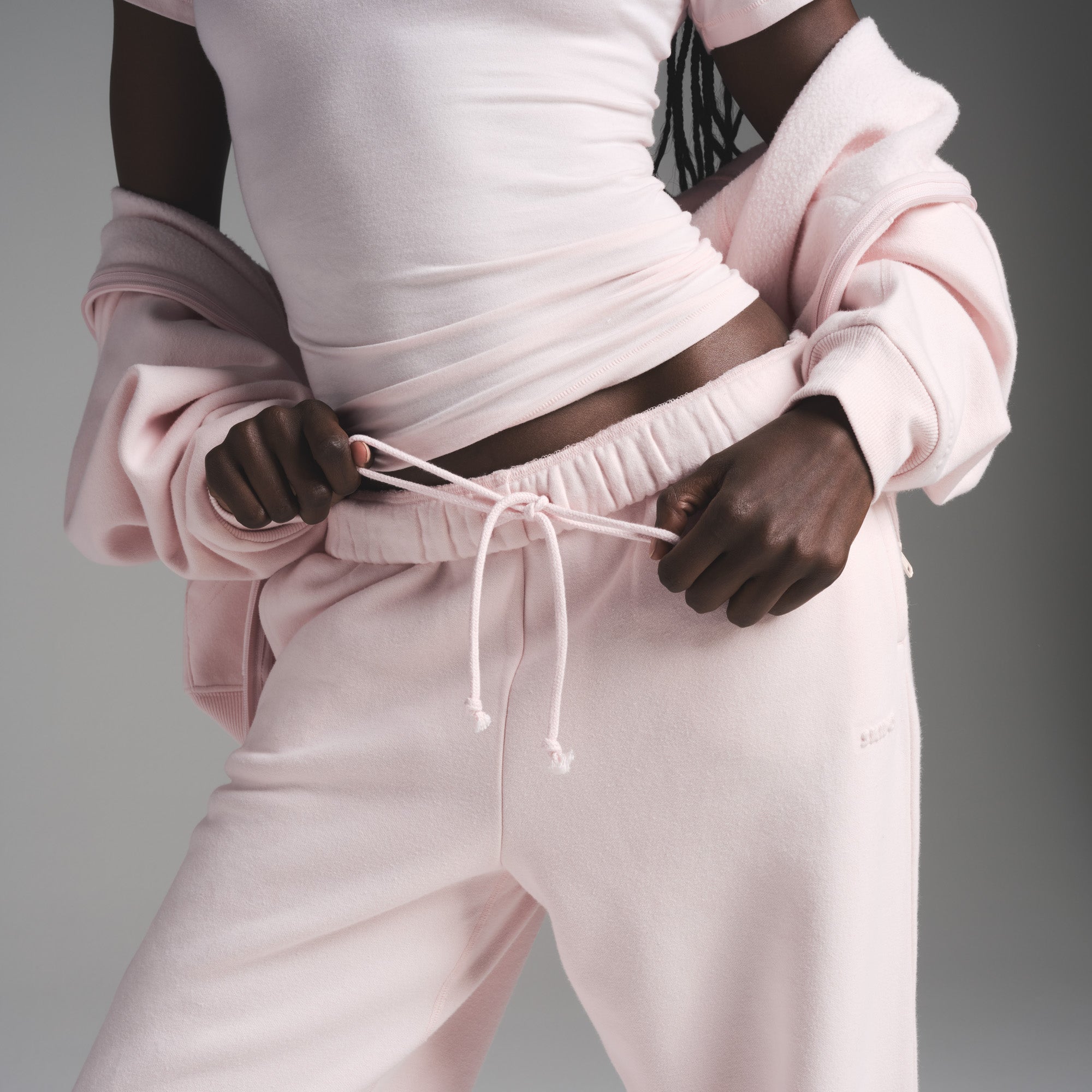 COTTON FLEECE CLASSIC STRAIGHT LEG PANT | BARELY PINK - Image 3
