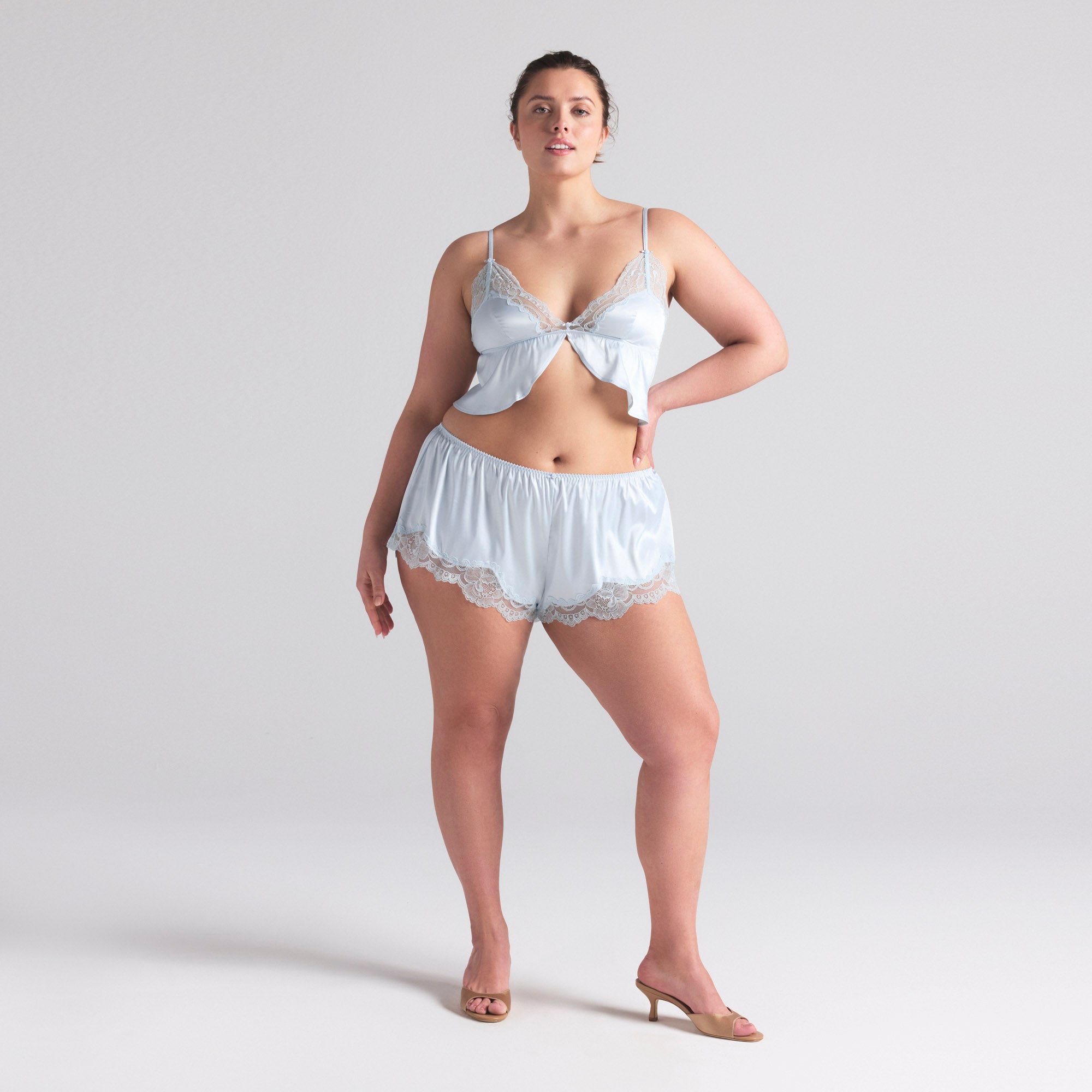 WOVEN SHINE LACE BABYDOLL AND SHORT SET | CLOUD