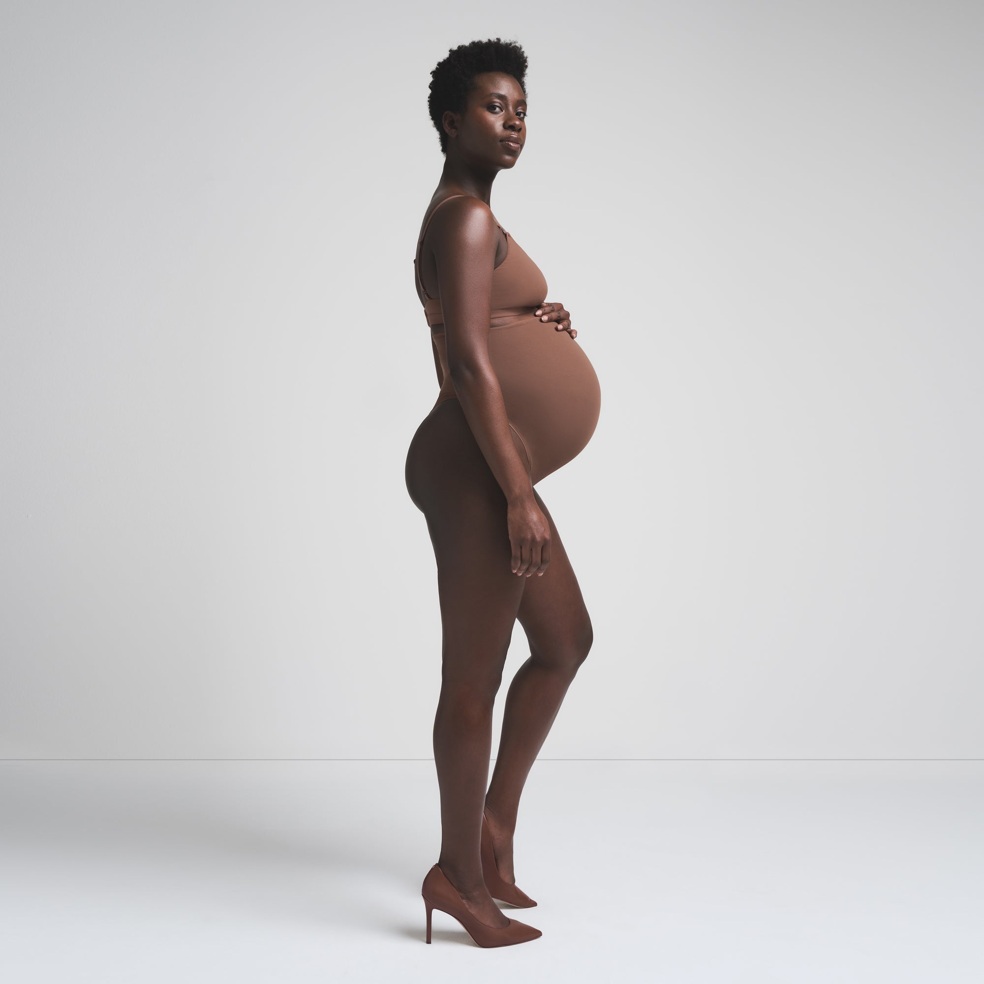 FITS EVERYBODY MATERNITY HIGH-WAISTED THONG | JASPER