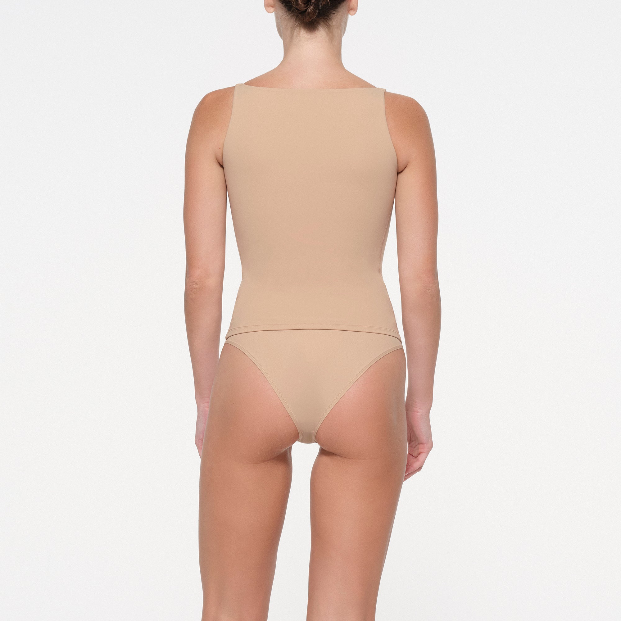 FITS EVERYBODY BACK SMOOTHING CAMI | CLAY - Image 3