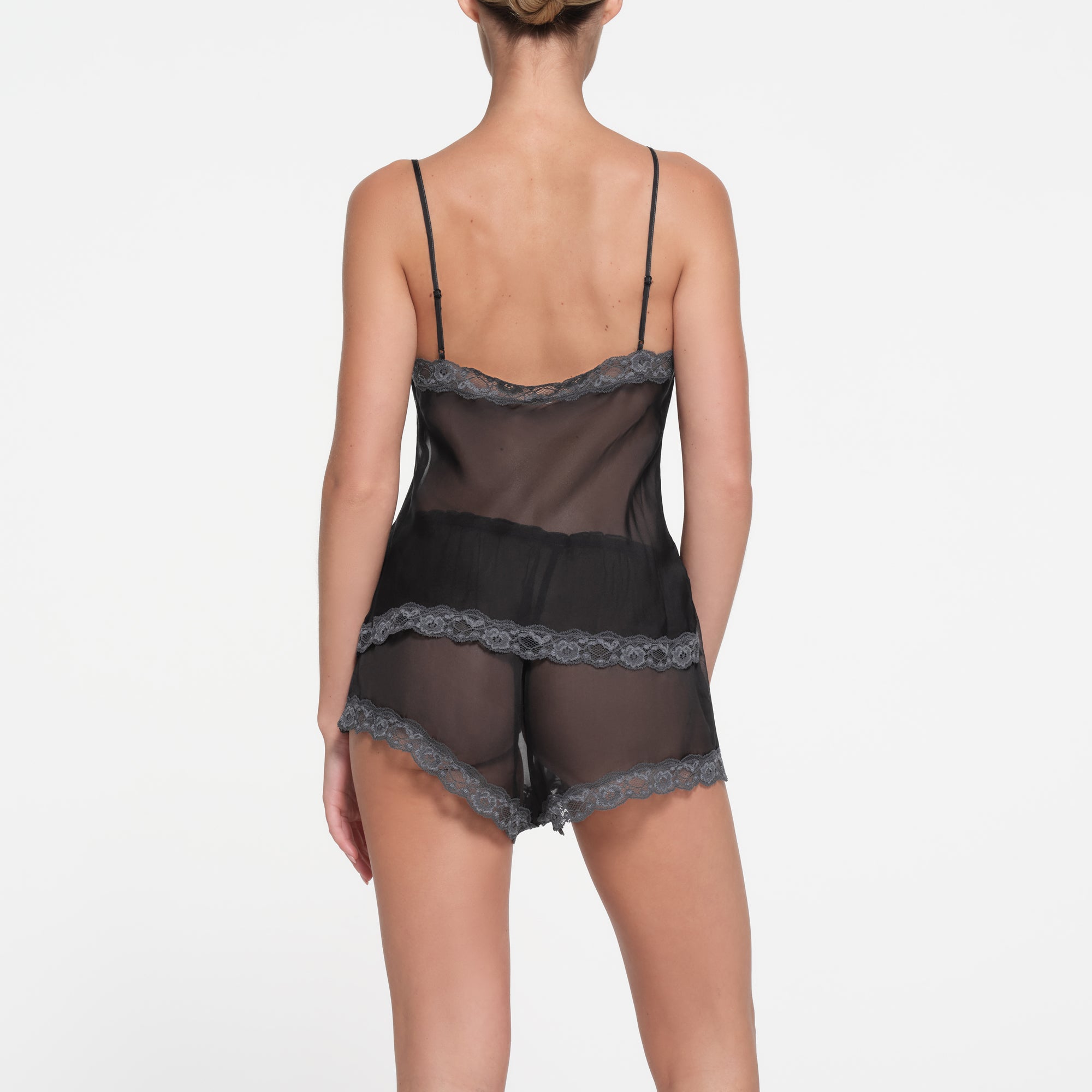 SKIMS ROMANCE LACE CAMI | ONYX - Image 3