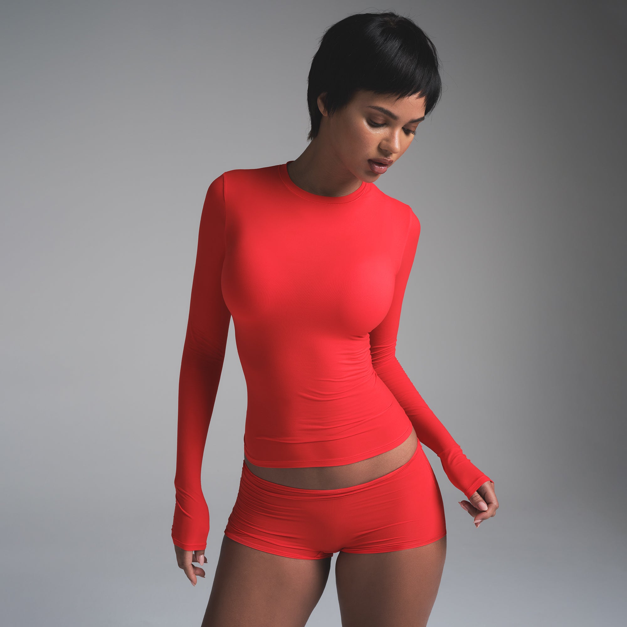 FITS EVERYBODY LONG SLEEVE T-SHIRT | CHERRY - Image 3