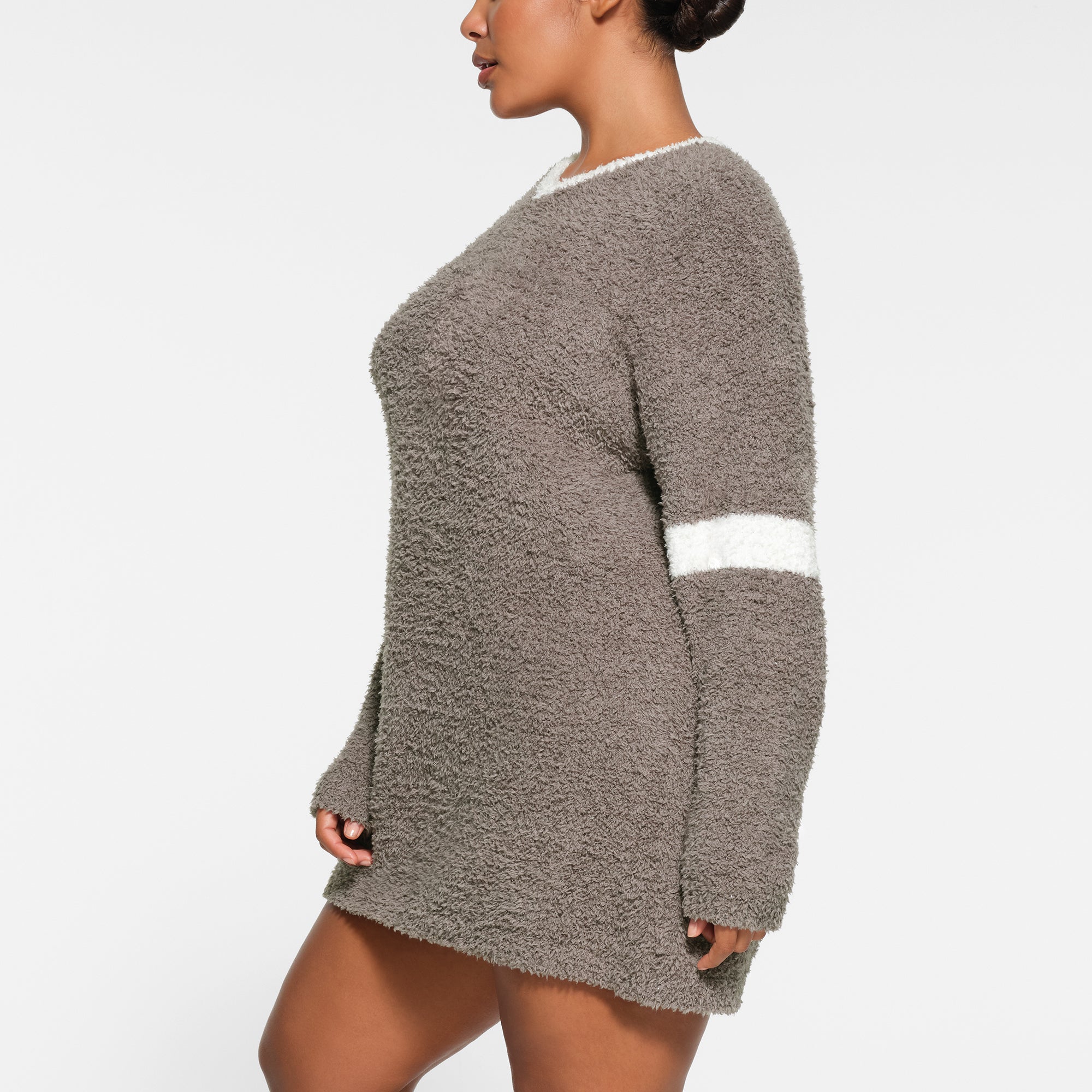 COZY KNIT V NECK MINI DRESS | GREY CHALK MULTI - Image 2