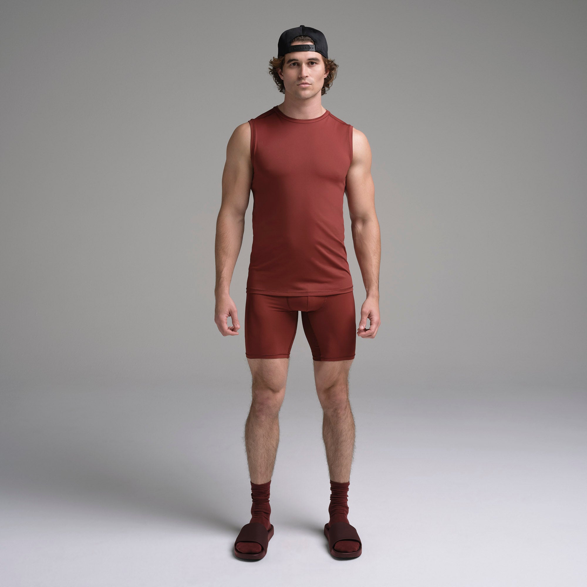 SKIMS SPORT MENS MUSCLE TANK | SANGRIA