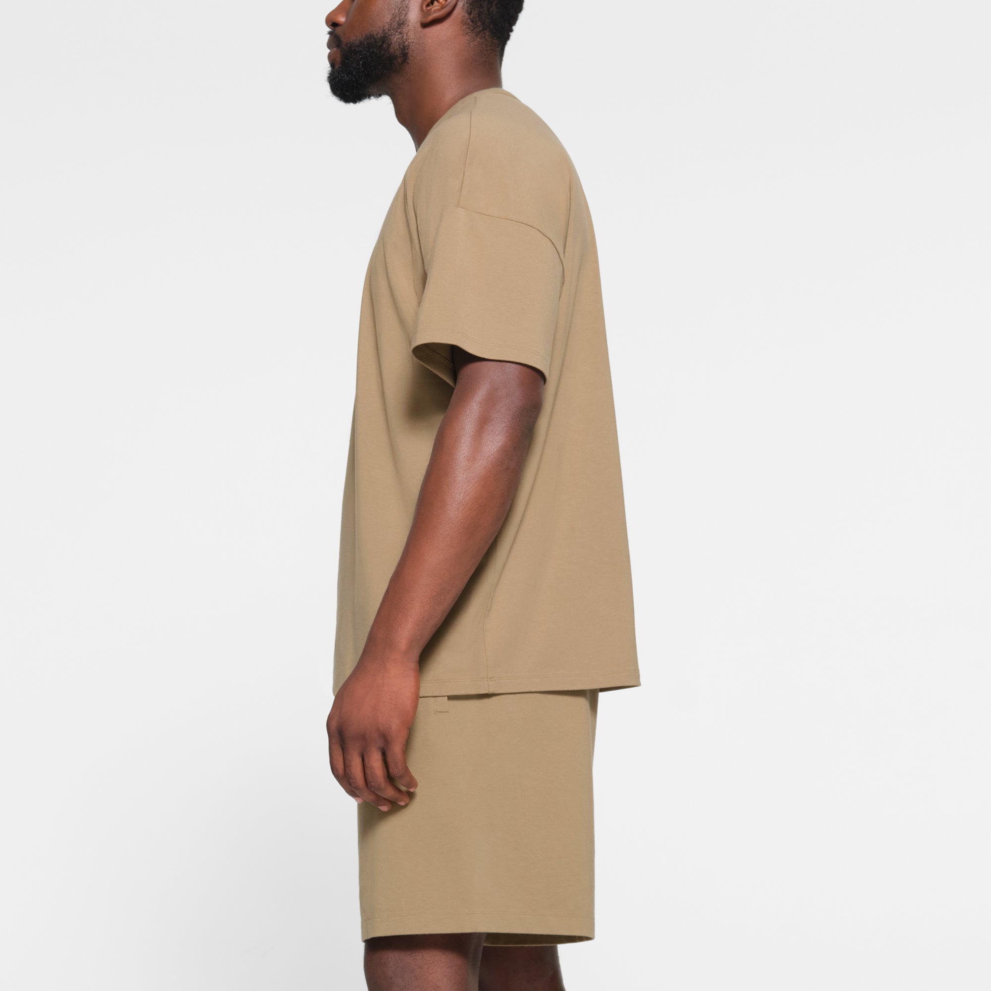 JERSEY LOUNGE MENS OVERSIZED T-SHIRT | KHAKI - Image 2