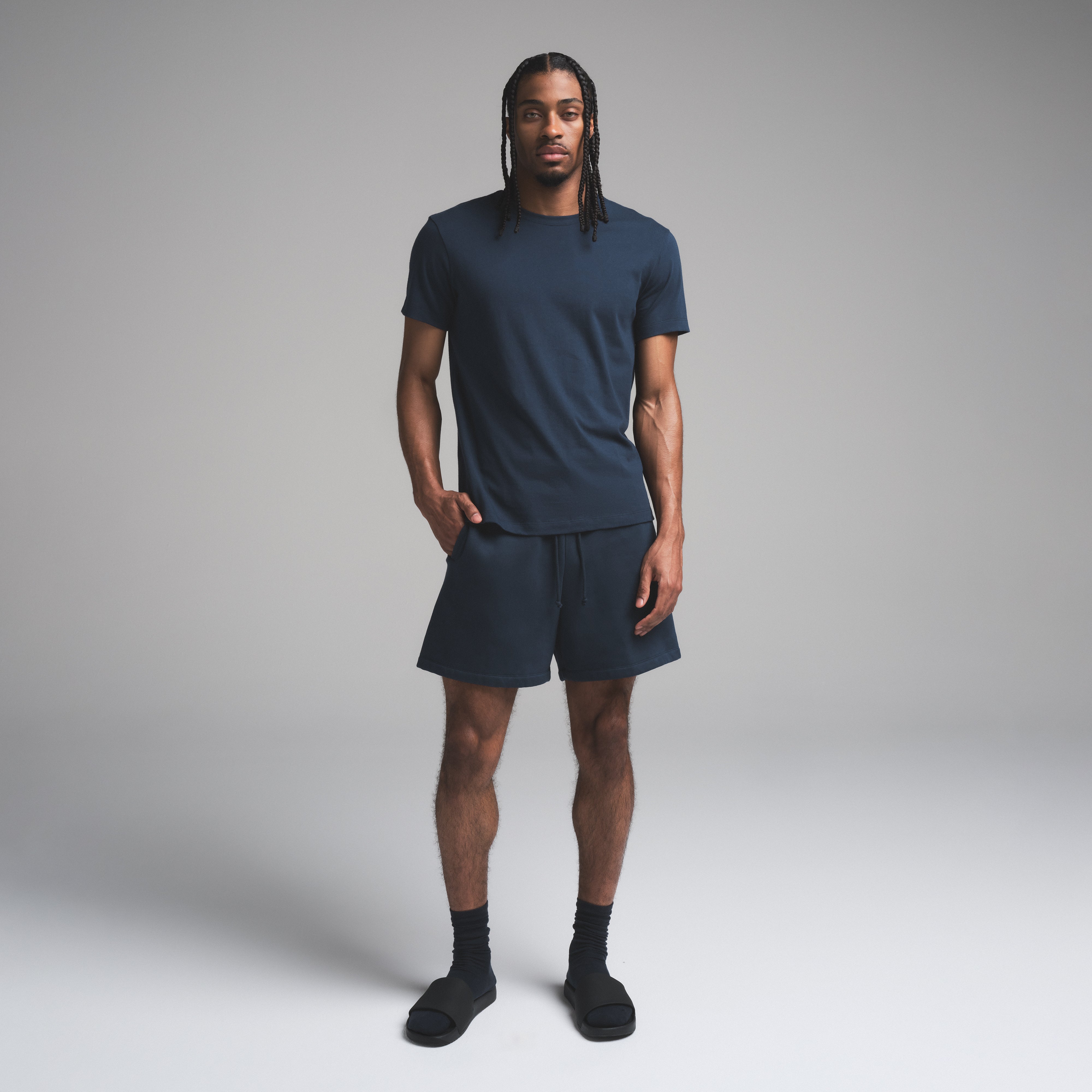 SKIMS COTTON MENS CLASSIC T-SHIRT | NAVY - Image 3