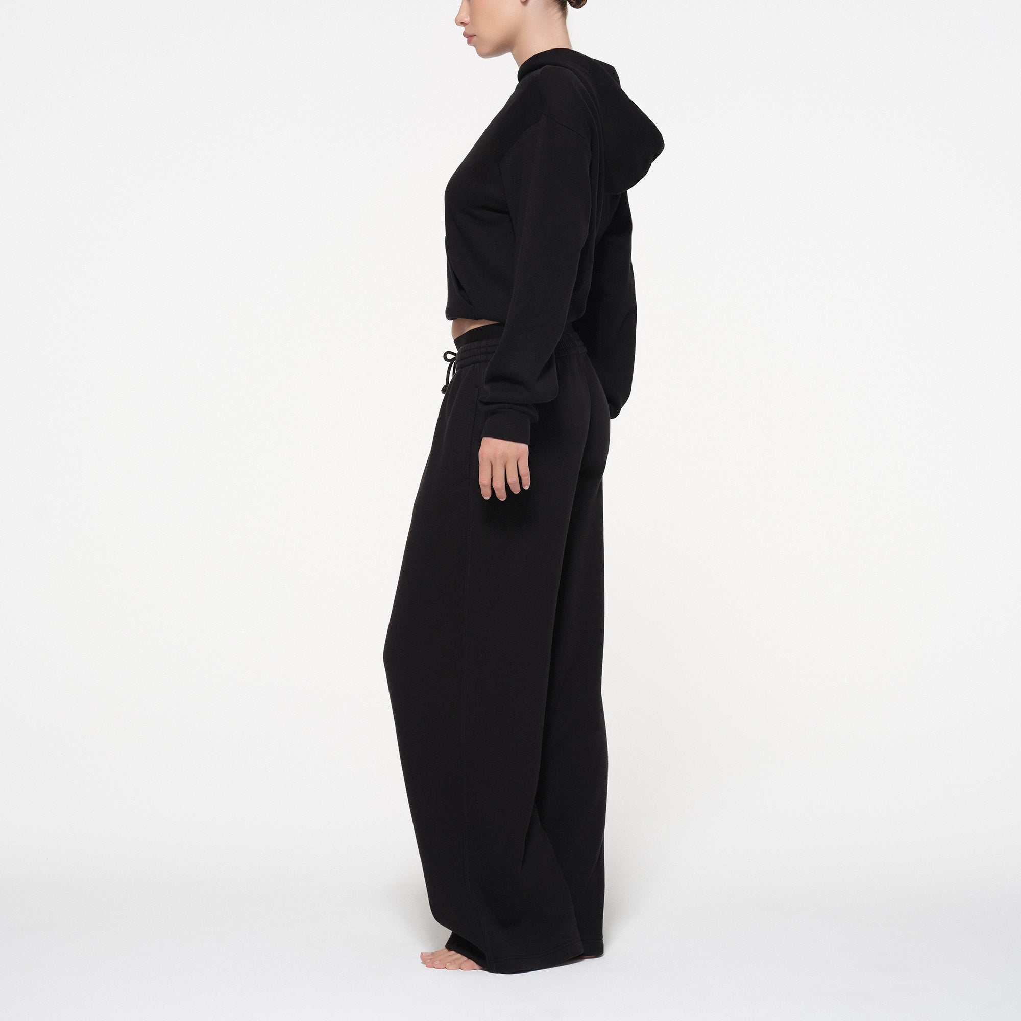 COTTON FLEECE OVERSIZED DOUBLE WAISTBAND PANT | ONYX - Image 2